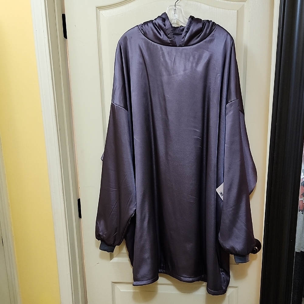KITSCH GLAZEY SATIN HOODIE